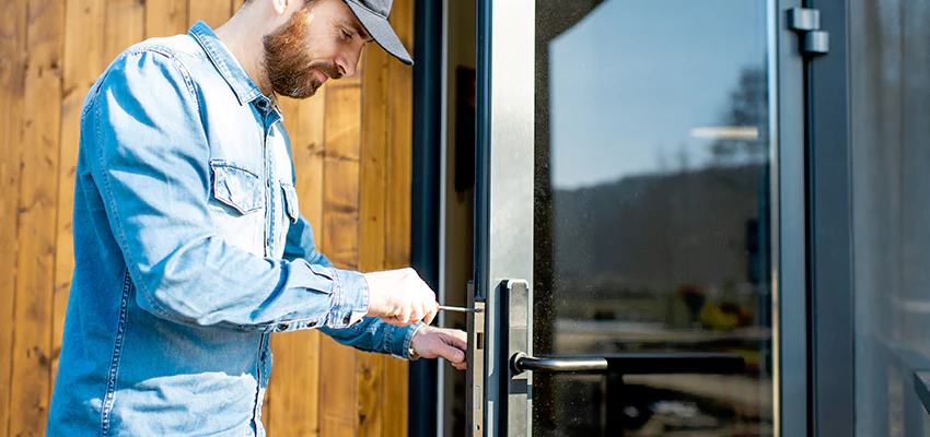 Frameless Glass Storefront Door Locks Replacement in Bradenton