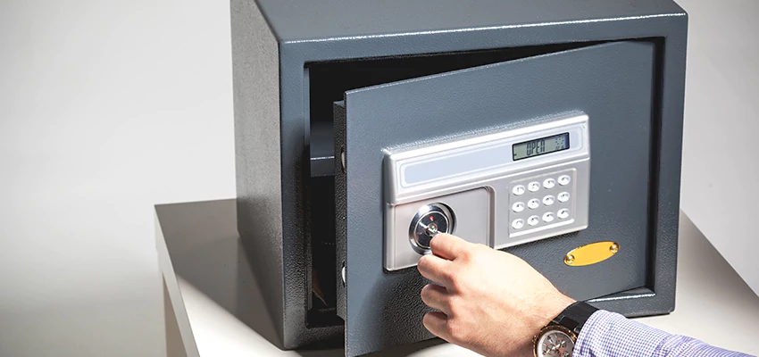 Jewelry Safe Unlocking Service in Bradenton