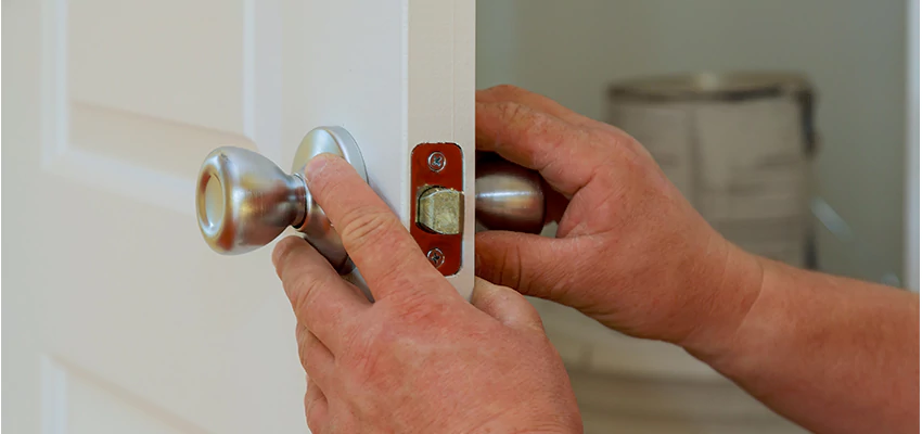 AAA Locksmiths For lock Replacement in Bradenton