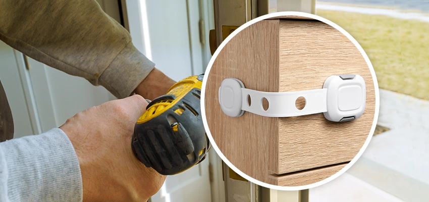 Childproof Sliding Door Locks in Bradenton