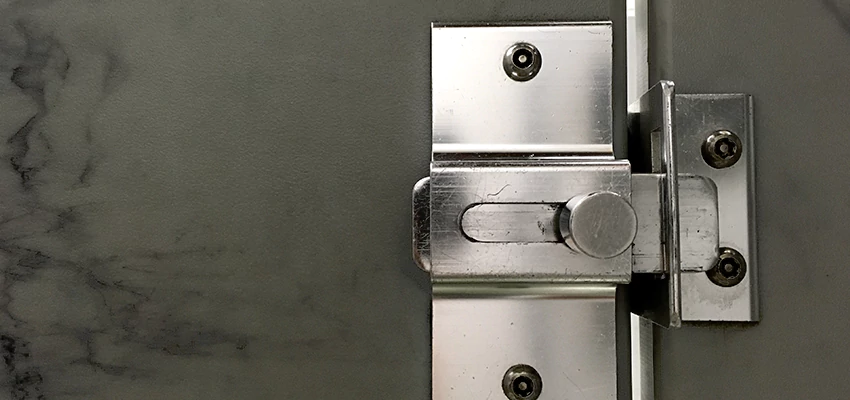 Fix A Room Door Lock in Bradenton