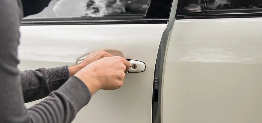 Unlock Car Door Service in Bradenton