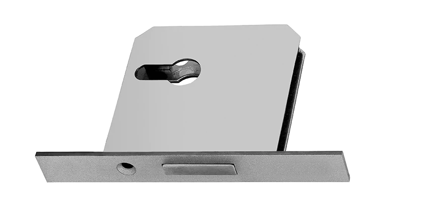 Fix A Deadbolt Door Lock in Bradenton, Florida